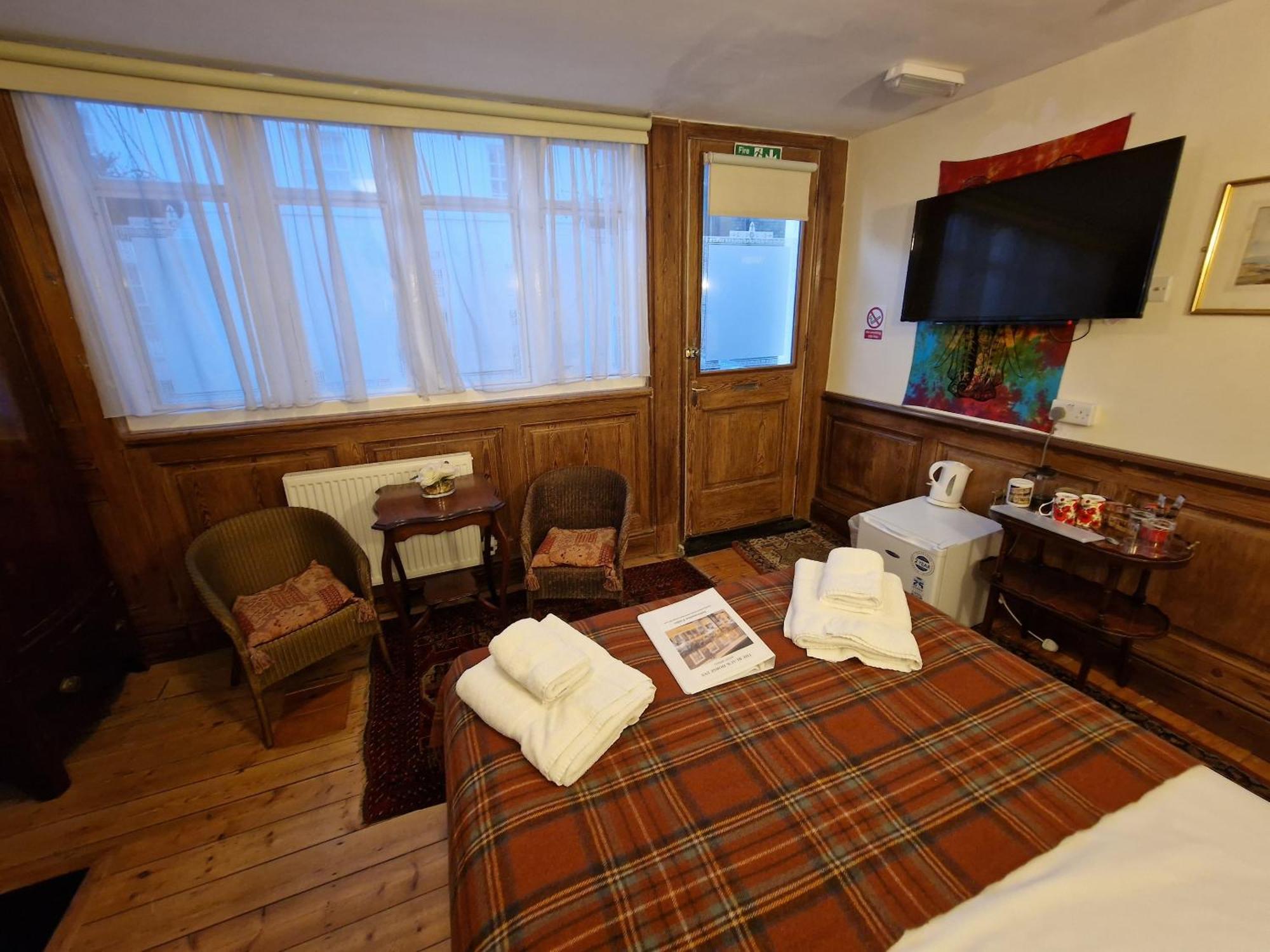 Black Horse Canterbury Room photo